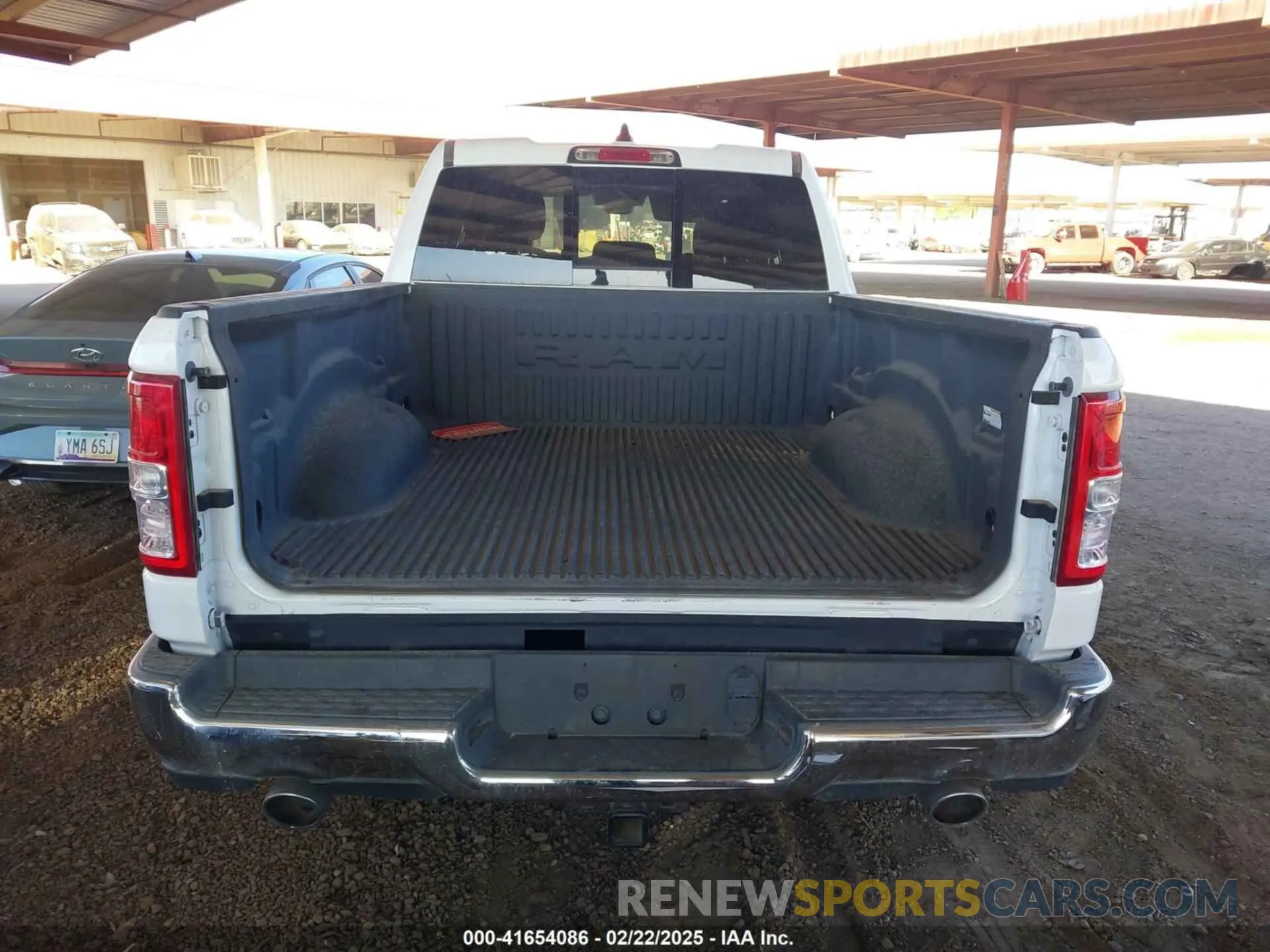 6 Photograph of a damaged car 1C6RREBT9LN210581 RAM 1500 2020