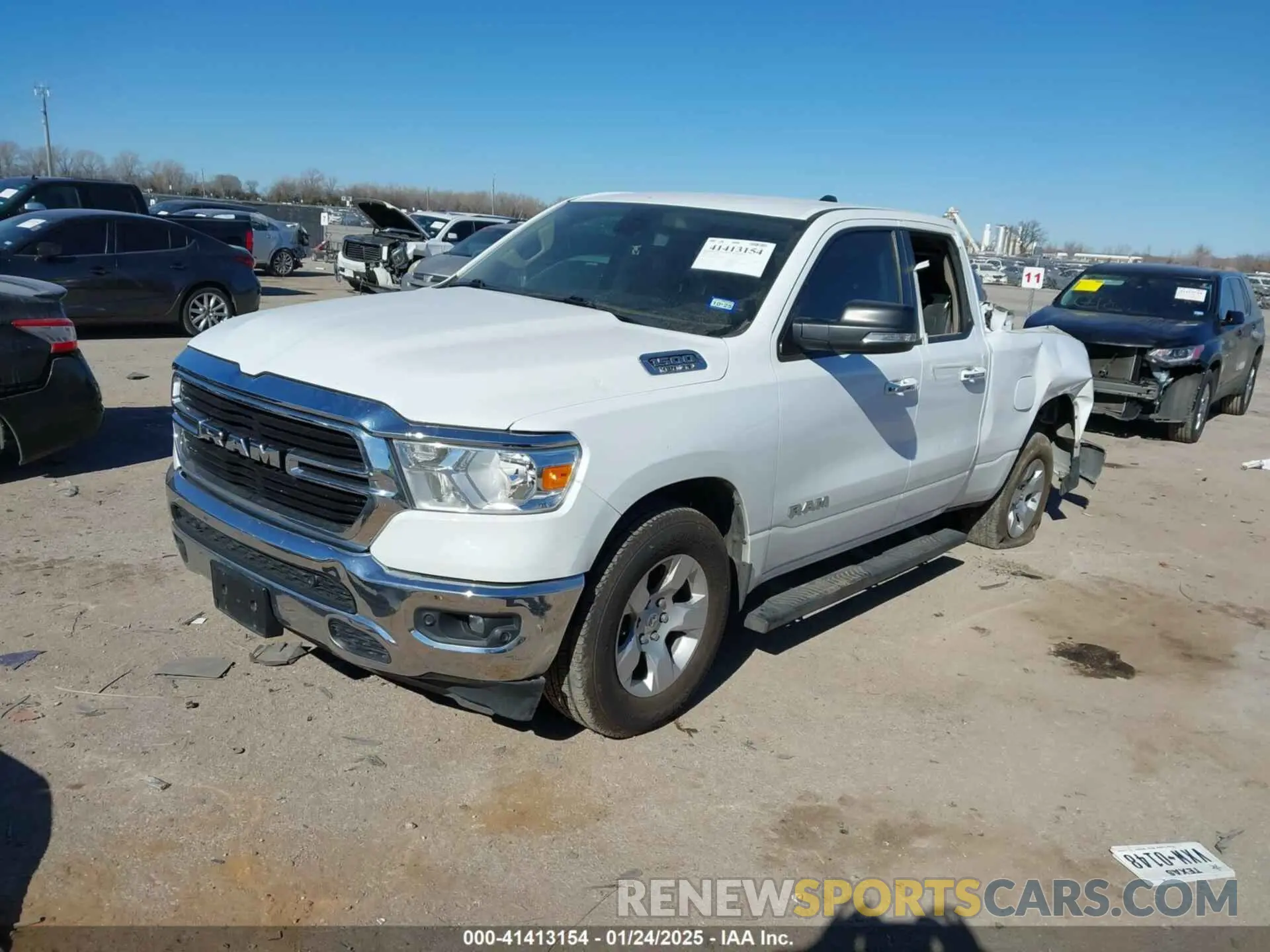 2 Photograph of a damaged car 1C6RREBTXLN138726 RAM 1500 2020