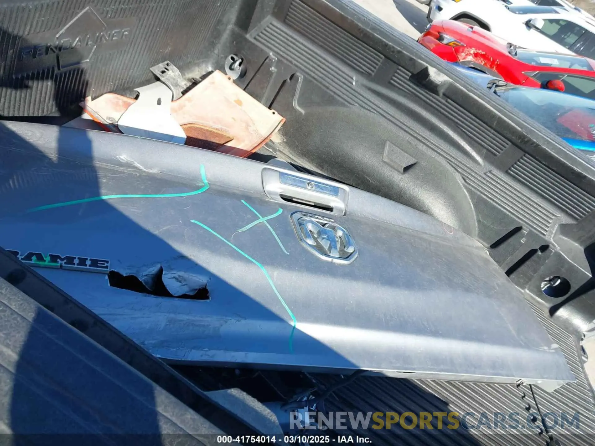12 Photograph of a damaged car 1C6RREDT7LN121377 RAM 1500 2020