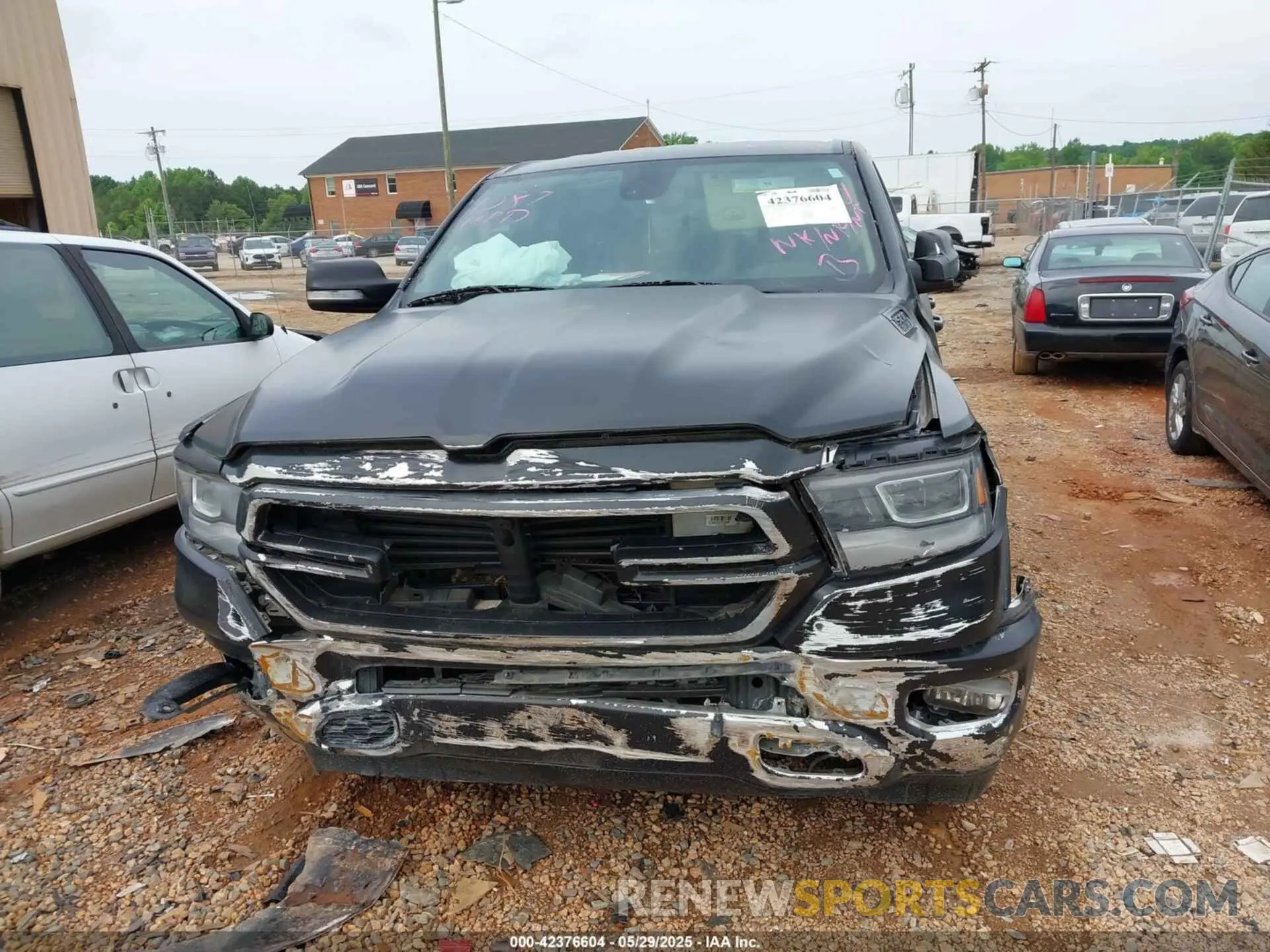 11 Photograph of a damaged car 1C6RREDT9LN357240 RAM 1500 2020