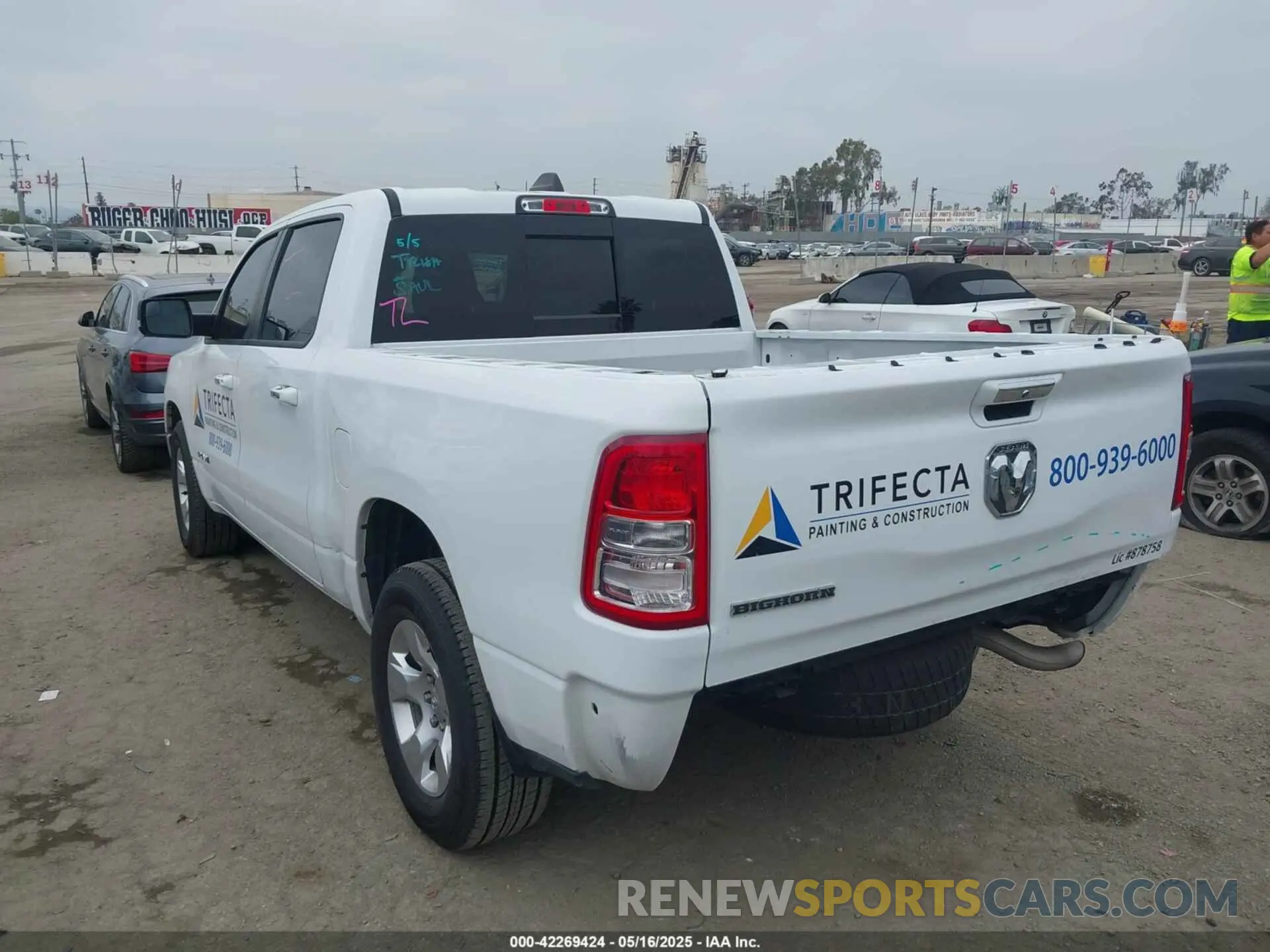3 Photograph of a damaged car 1C6RREFG3LN129718 RAM 1500 2020
