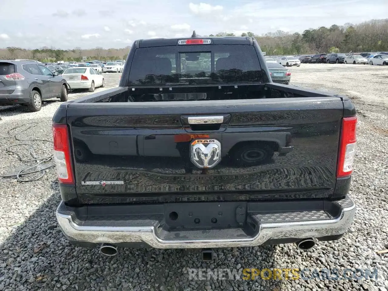 6 Photograph of a damaged car 1C6RREFT1LN406203 RAM 1500 2020