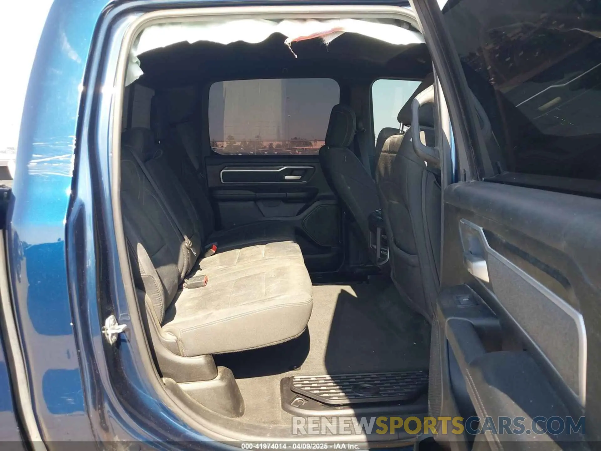 8 Photograph of a damaged car 1C6RREFT2LN357478 RAM 1500 2020