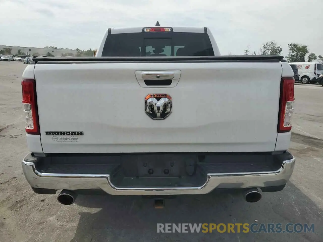 6 Photograph of a damaged car 1C6RREFT2LN406761 RAM 1500 2020