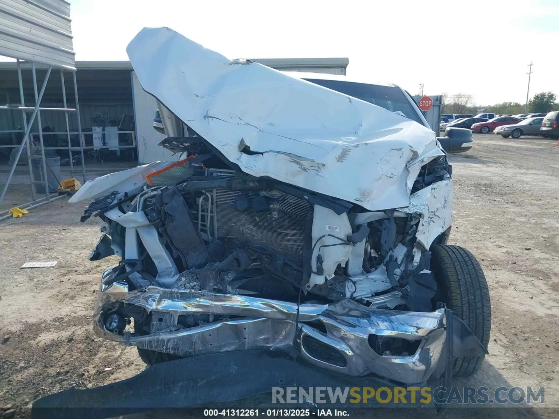 11 Photograph of a damaged car 1C6RREFT4LN333926 RAM 1500 2020