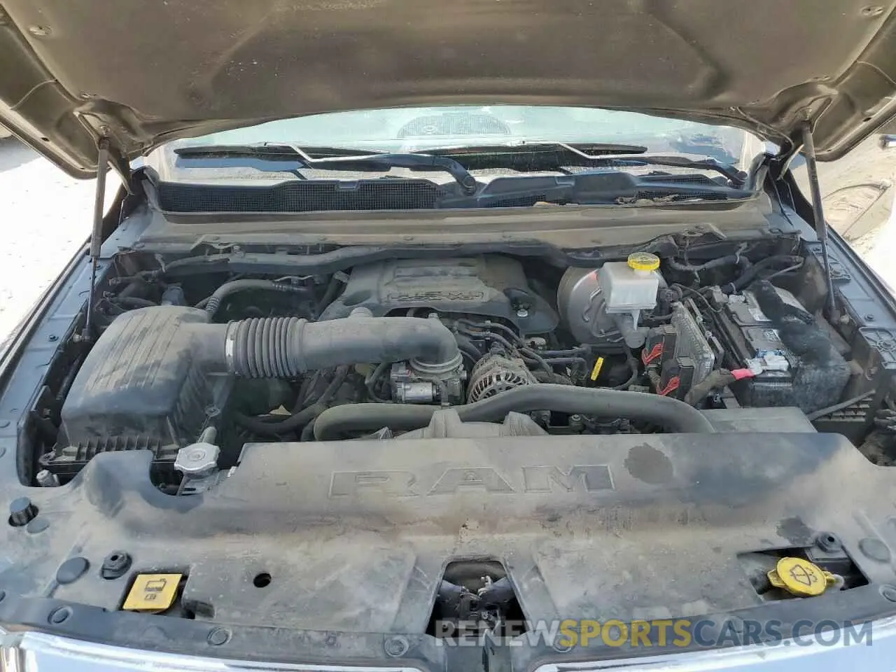 11 Photograph of a damaged car 1C6RREFT5LN237934 RAM 1500 2020