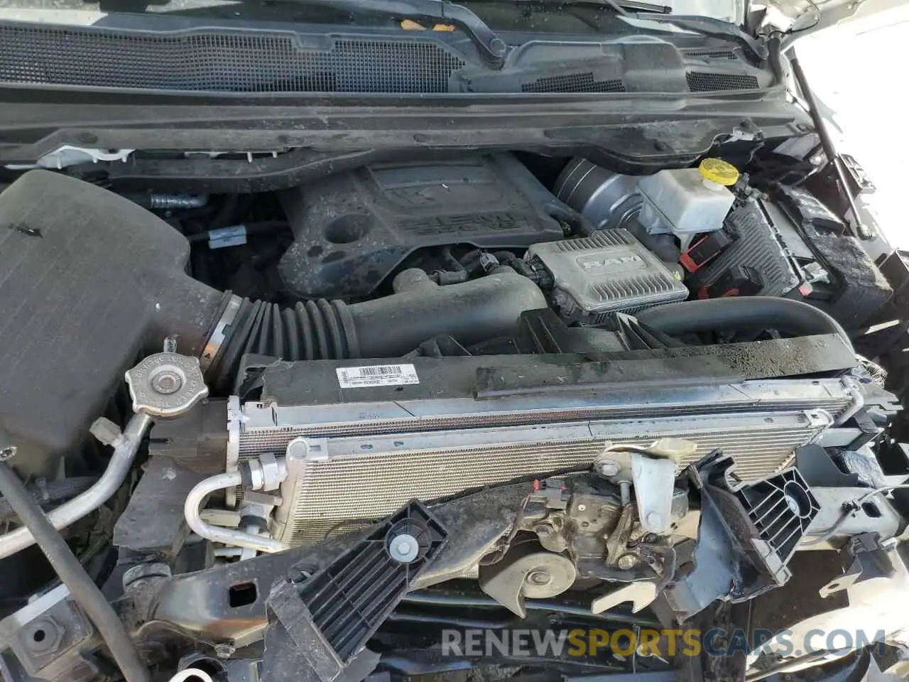 11 Photograph of a damaged car 1C6RREFTXLN372455 RAM 1500 2020