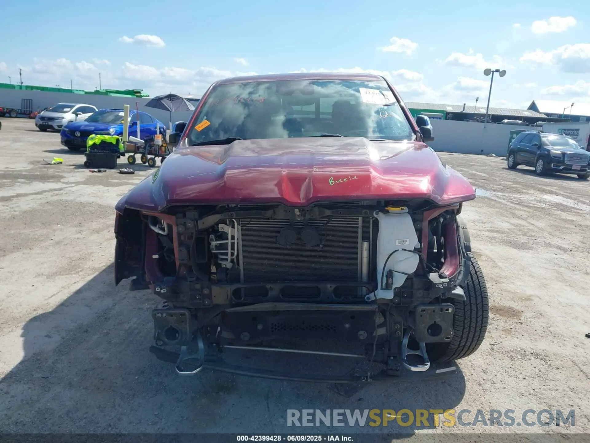 12 Photograph of a damaged car 1C6RREHT3LN319285 RAM 1500 2020