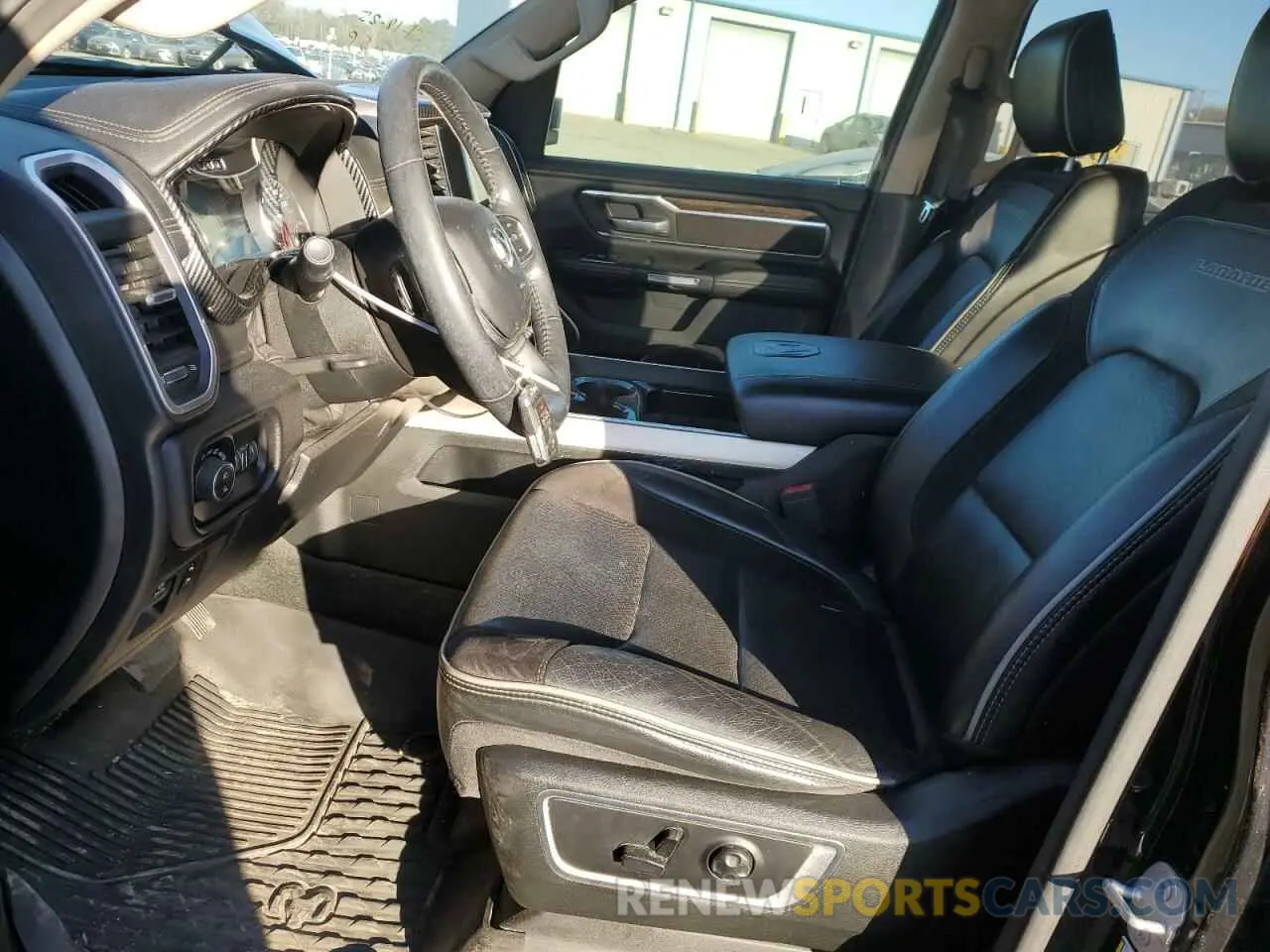 7 Photograph of a damaged car 1C6RREJT5LN129661 RAM 1500 2020