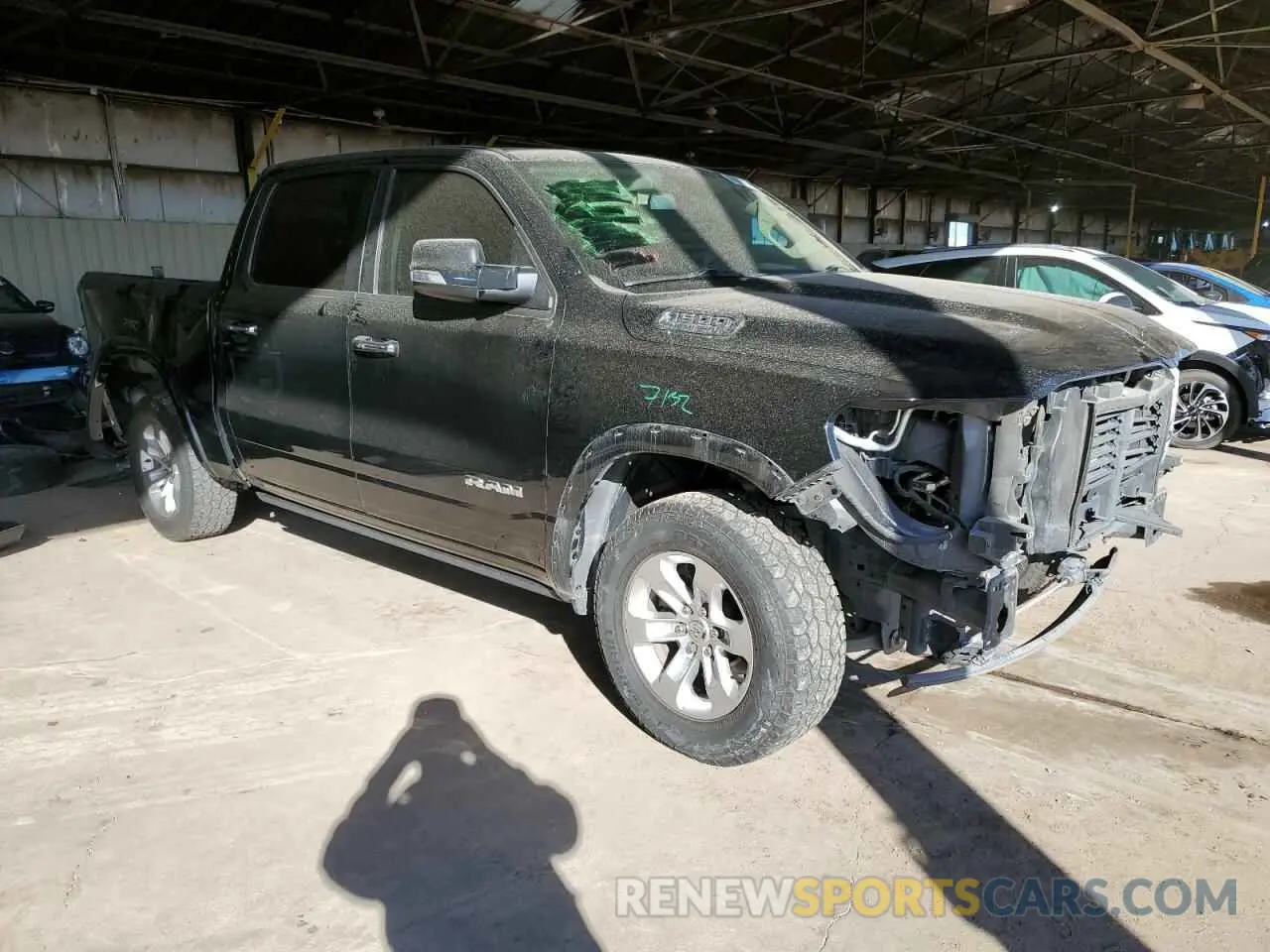 4 Photograph of a damaged car 1C6RREJTXLN372611 RAM 1500 2020