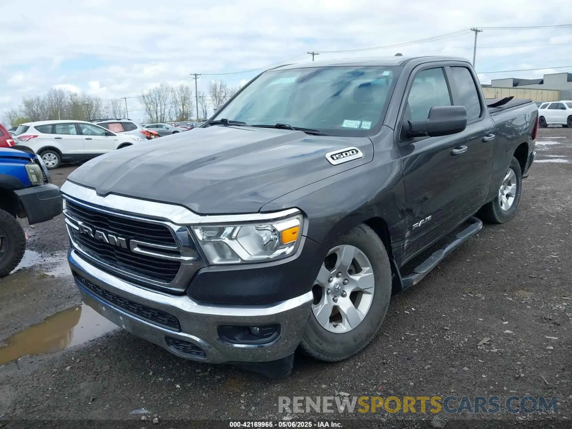 2 Photograph of a damaged car 1C6RRFBG2LN385201 RAM 1500 2020
