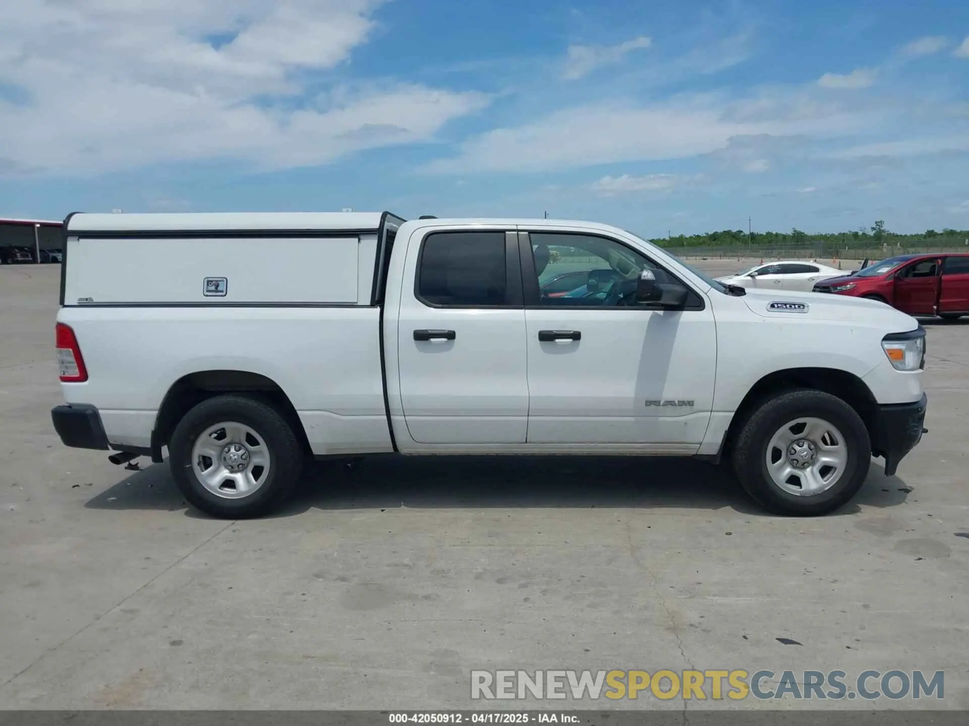 13 Photograph of a damaged car 1C6RRFCG2LN354528 RAM 1500 2020