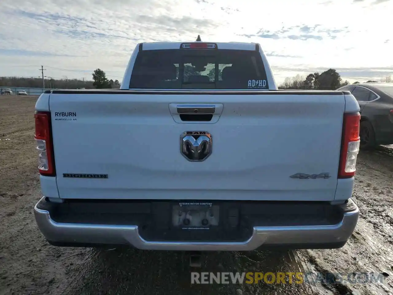 6 Photograph of a damaged car 1C6RRFFG0LN411689 RAM 1500 2020