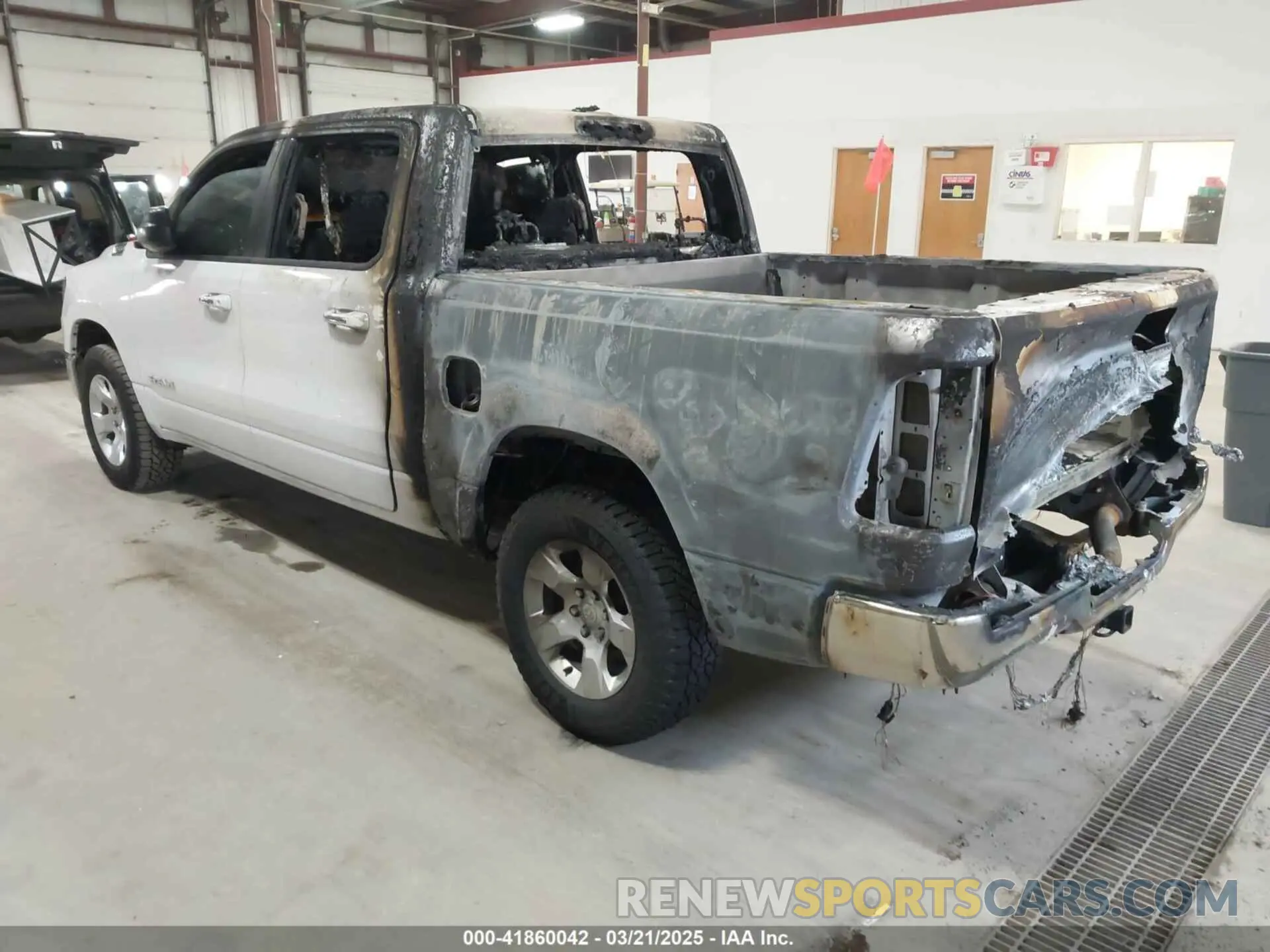 3 Photograph of a damaged car 1C6RRFFG2LN286467 RAM 1500 2020