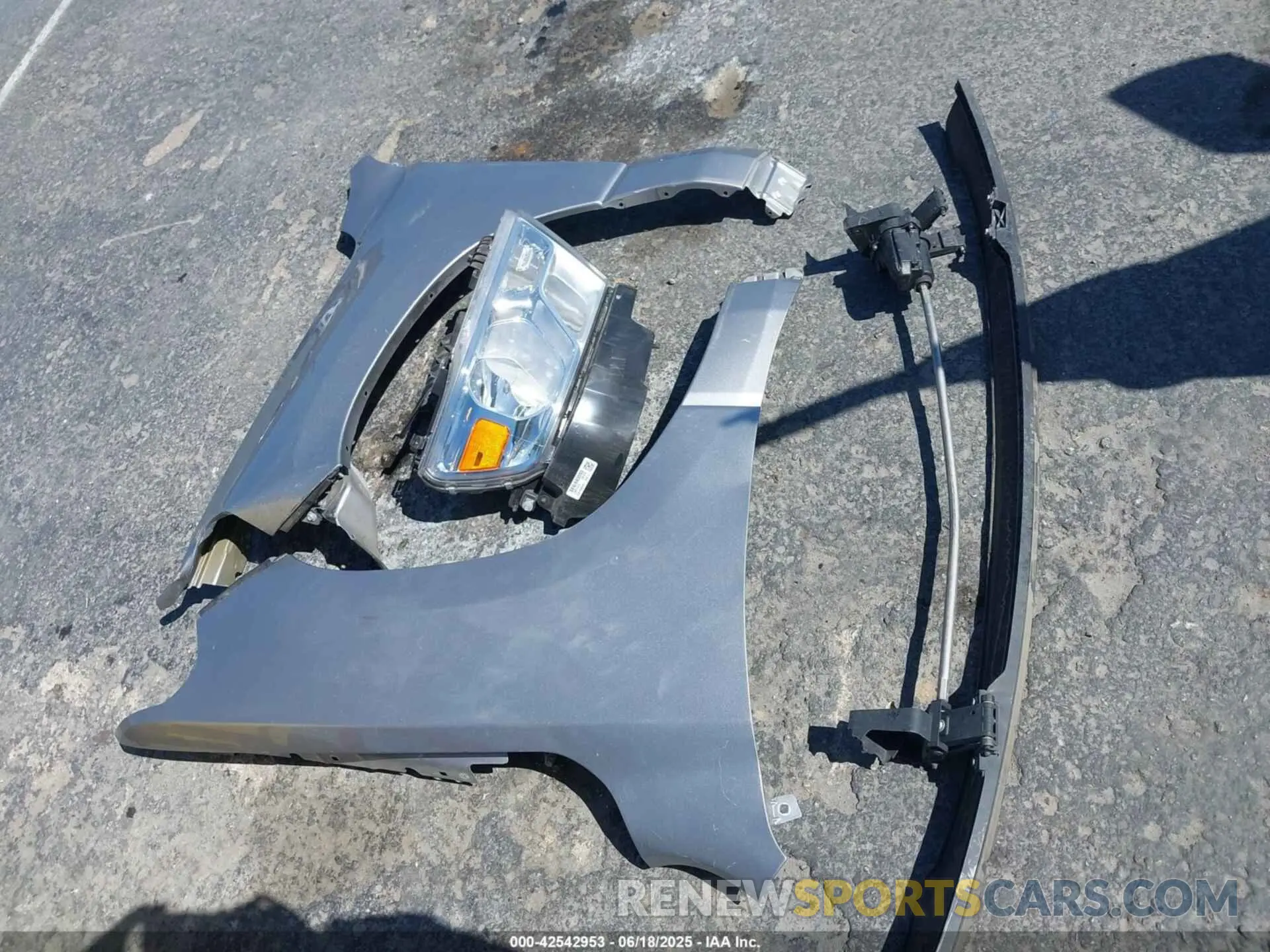 12 Photograph of a damaged car 1C6RRFFG4LN371472 RAM 1500 2020