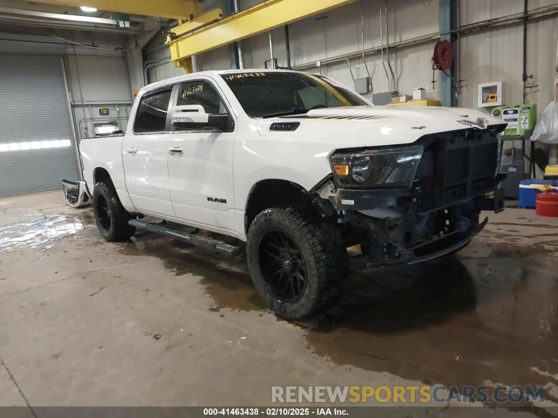 1 Photograph of a damaged car 1C6RRFFG8LN379073 RAM 1500 2020