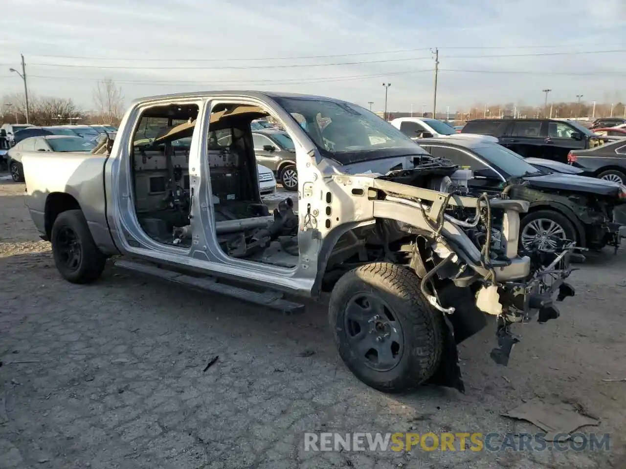 4 Photograph of a damaged car 1C6RRFFG9LN341383 RAM 1500 2020