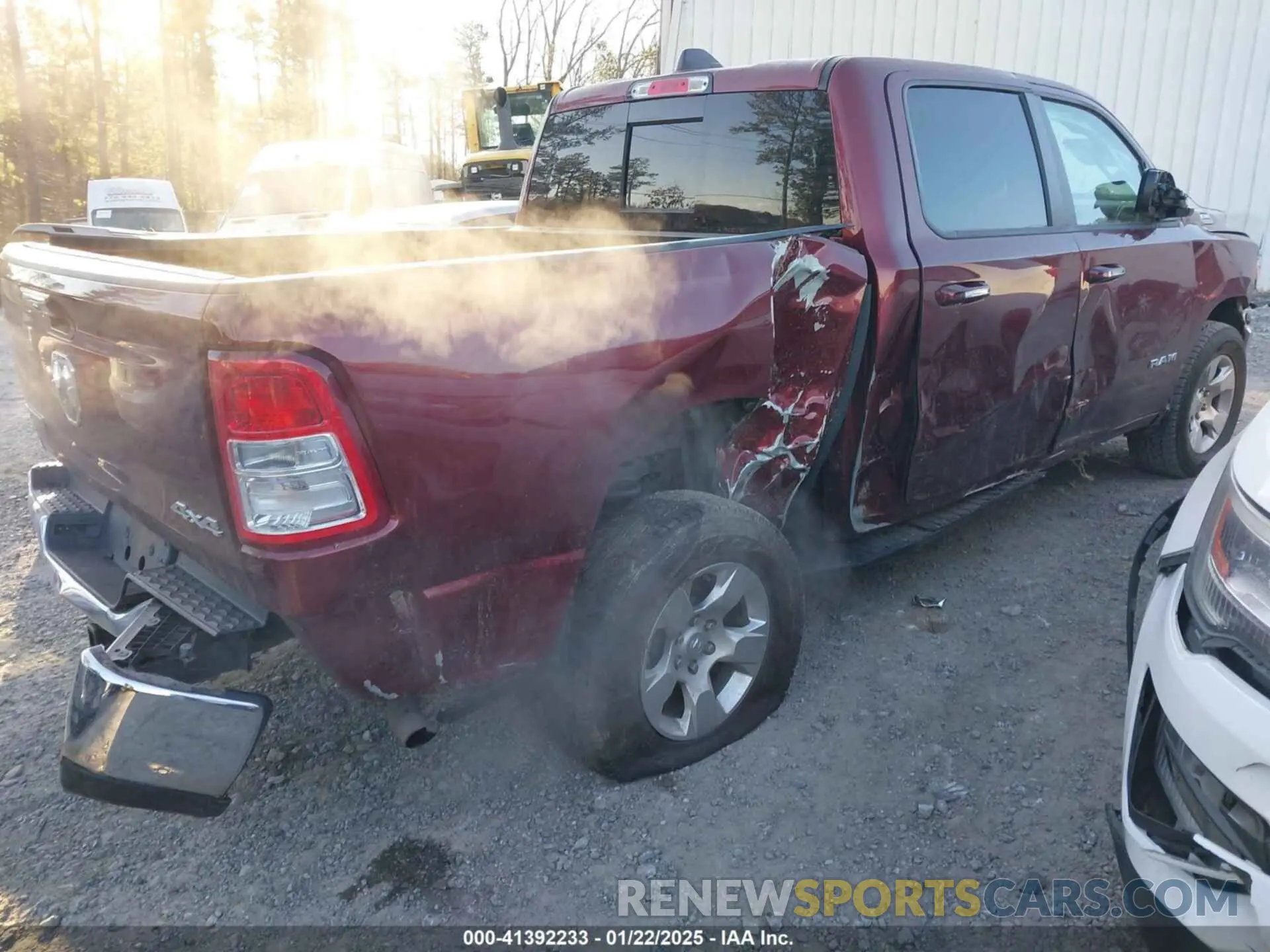 4 Photograph of a damaged car 1C6RRFFGXLN288600 RAM 1500 2020