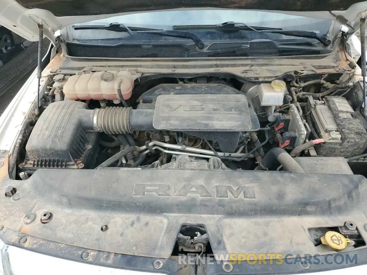 11 Photograph of a damaged car 1C6RRFNG3LN108729 RAM 1500 2020
