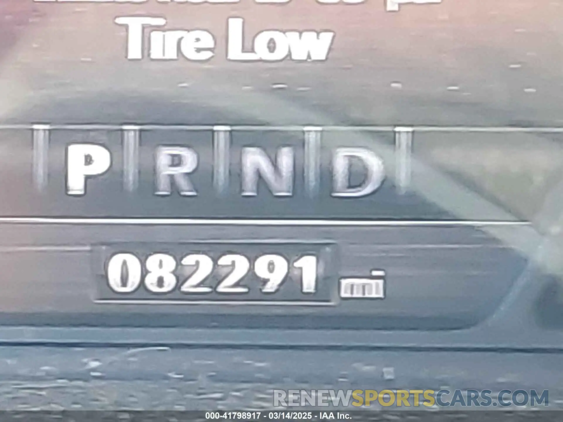 15 Photograph of a damaged car 1C6SRFBT0LN280249 RAM 1500 2020