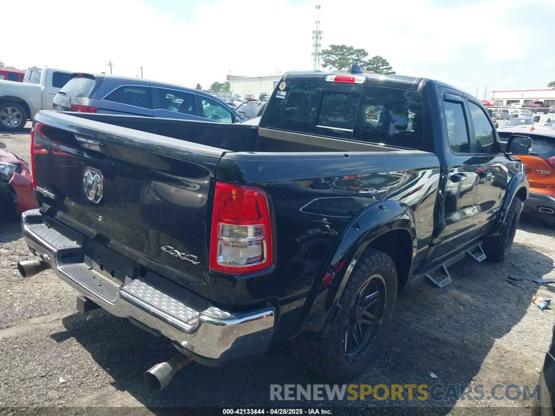 4 Photograph of a damaged car 1C6SRFBT0LN280347 RAM 1500 2020