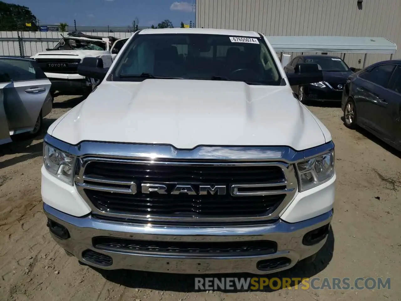 5 Photograph of a damaged car 1C6SRFBT3LN166200 RAM 1500 2020