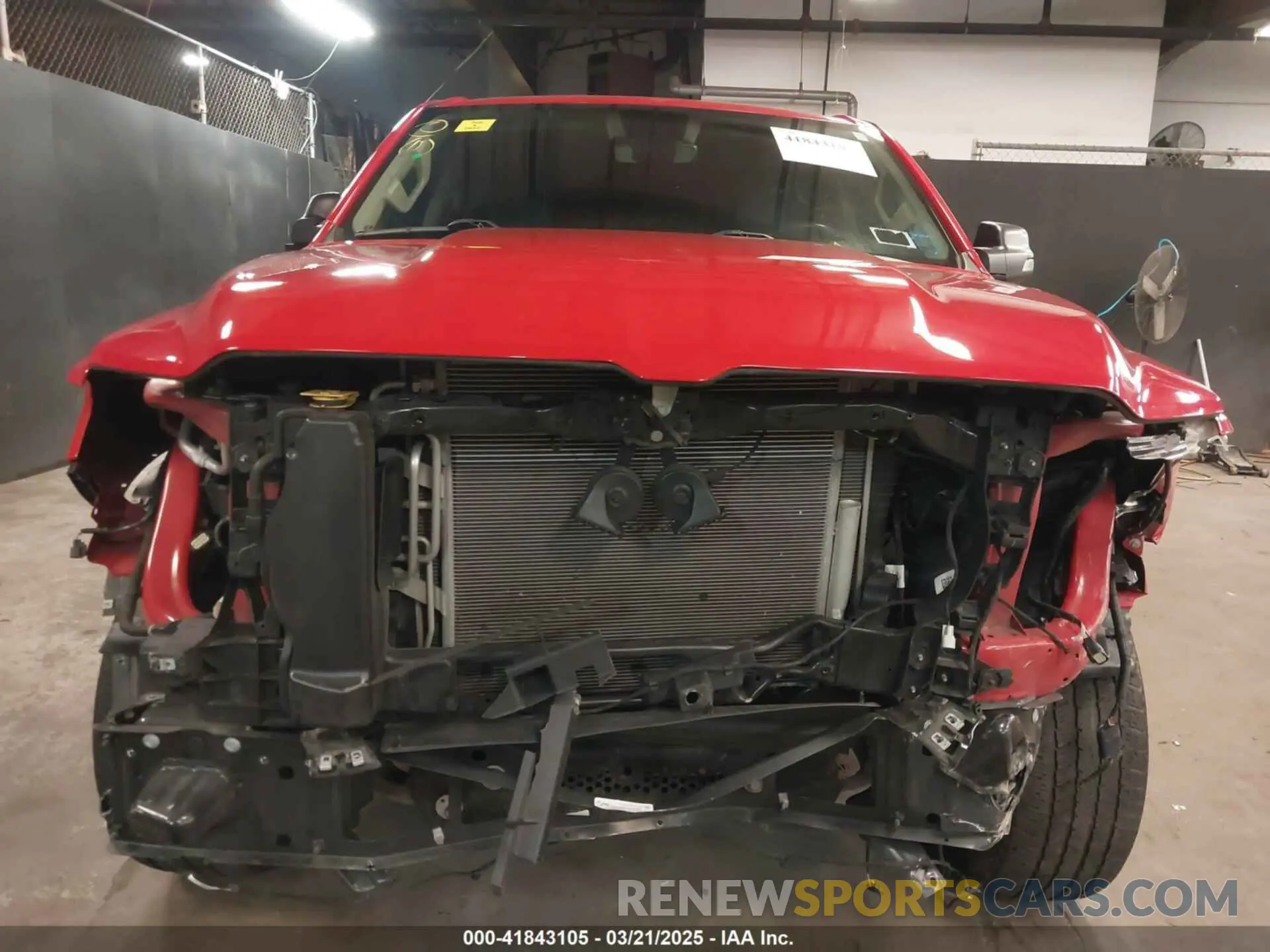 6 Photograph of a damaged car 1C6SRFBT3LN222815 RAM 1500 2020