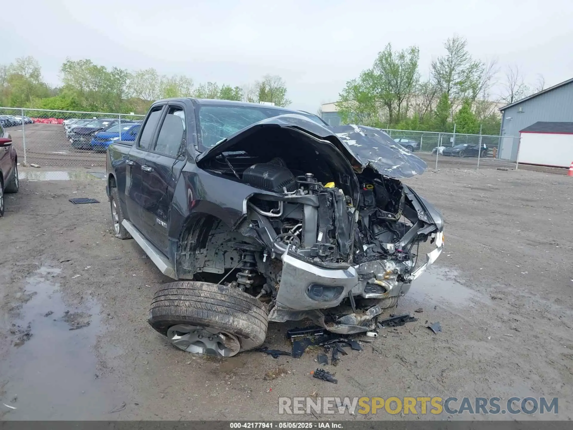 6 Photograph of a damaged car 1C6SRFBT3LN414588 RAM 1500 2020