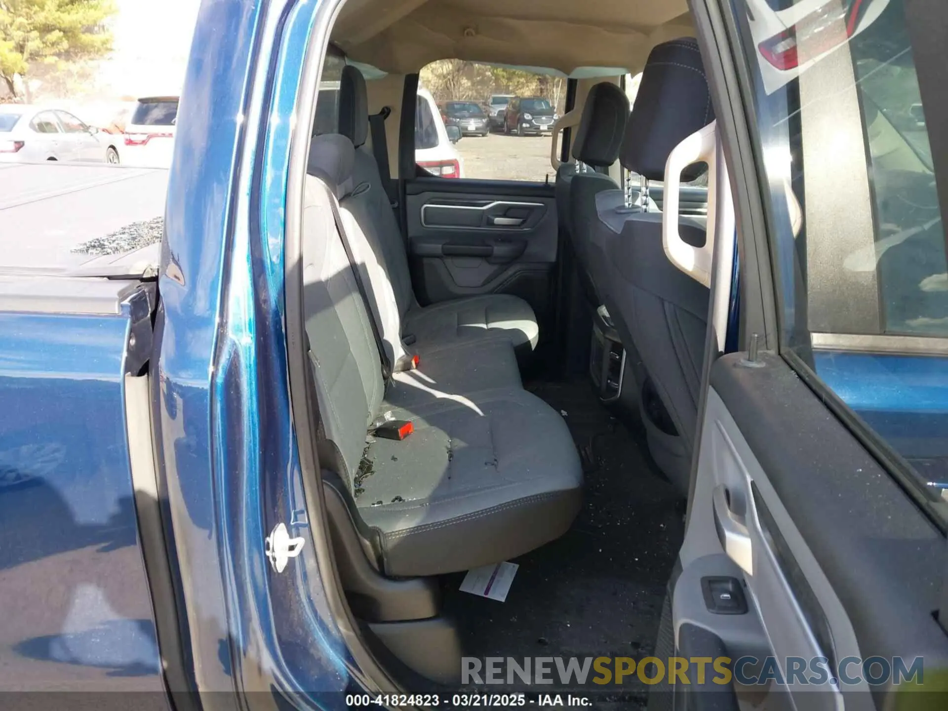 8 Photograph of a damaged car 1C6SRFBT4LN224251 RAM 1500 2020