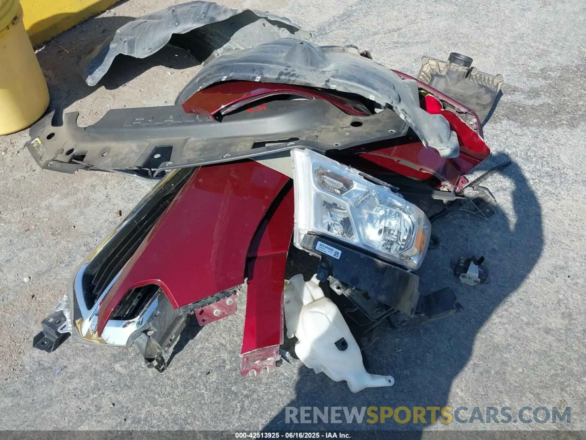 12 Photograph of a damaged car 1C6SRFBT4LN258335 RAM 1500 2020