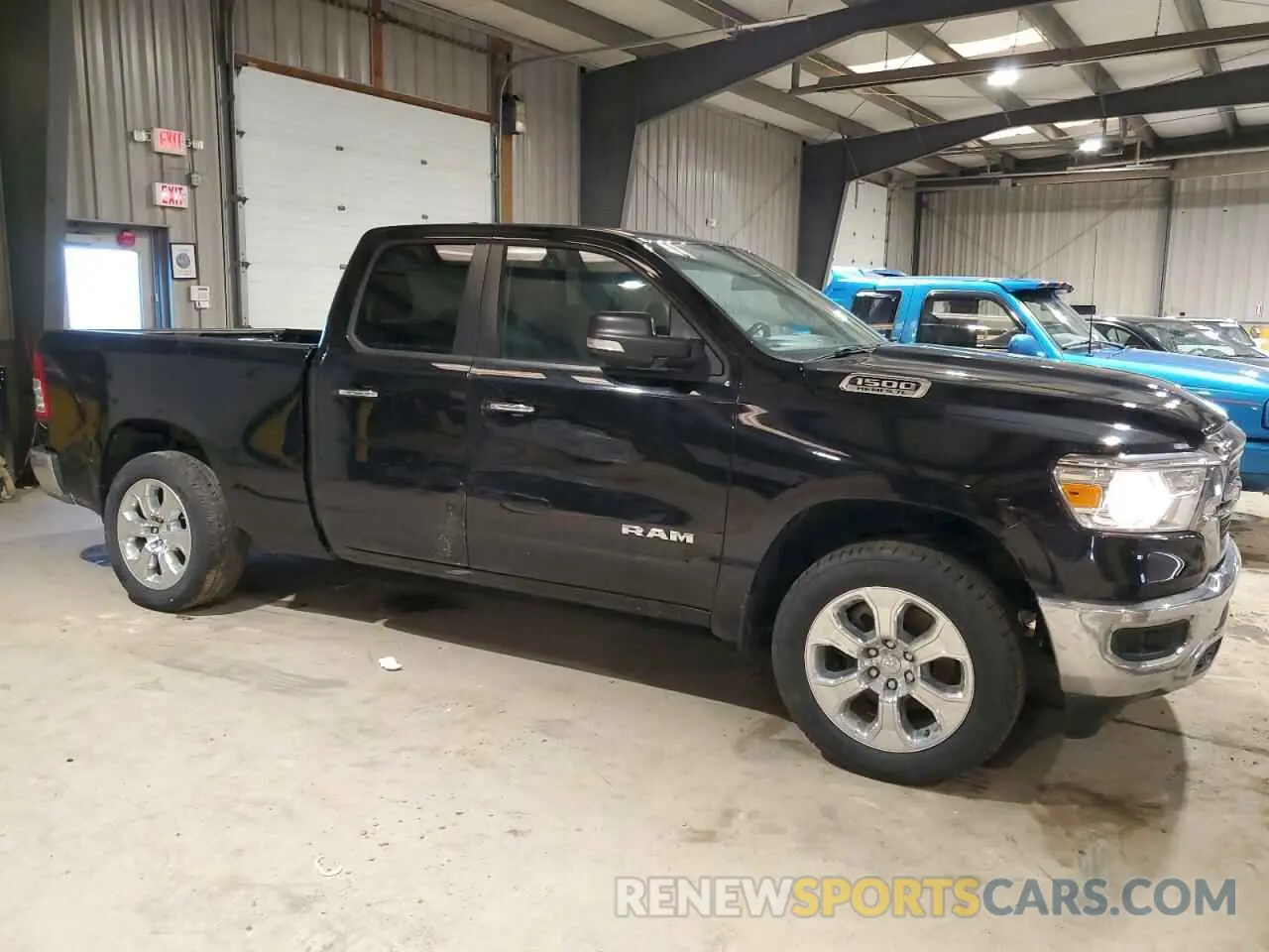 4 Photograph of a damaged car 1C6SRFBT5LN214439 RAM 1500 2020