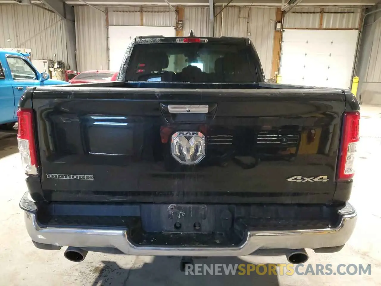 6 Photograph of a damaged car 1C6SRFBT5LN214439 RAM 1500 2020