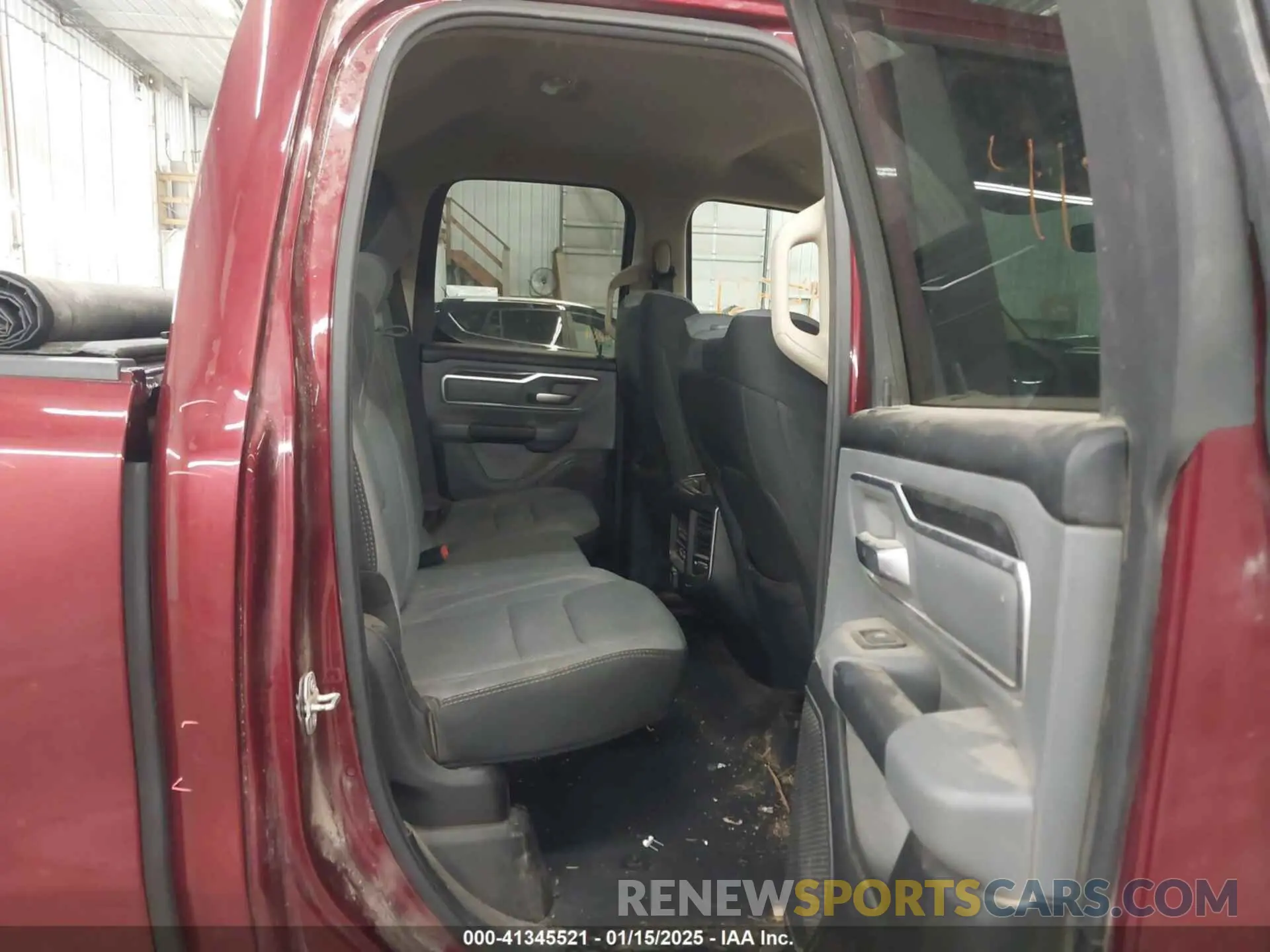 8 Photograph of a damaged car 1C6SRFBT6LN110557 RAM 1500 2020