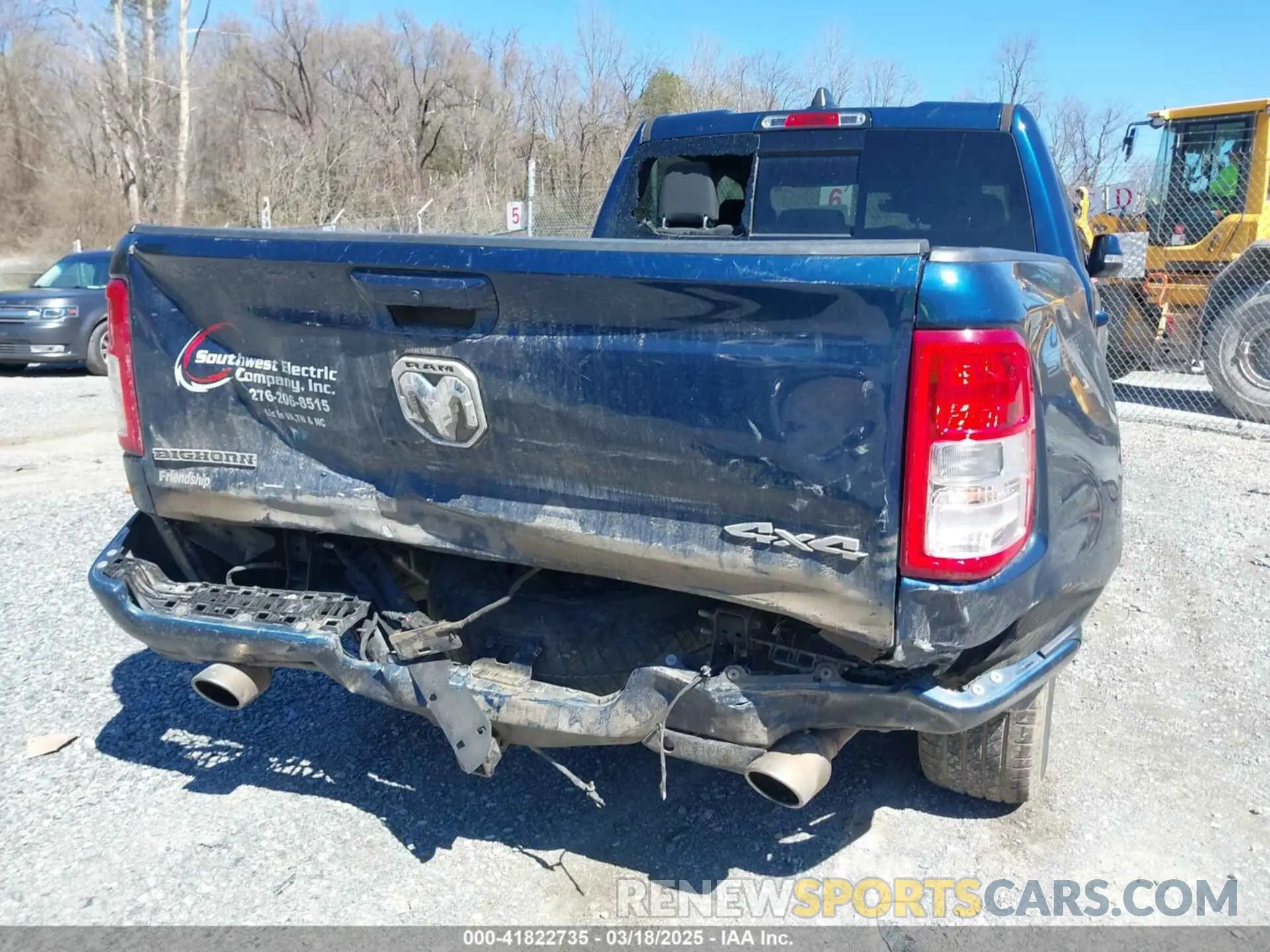 6 Photograph of a damaged car 1C6SRFBTXLN415091 RAM 1500 2020
