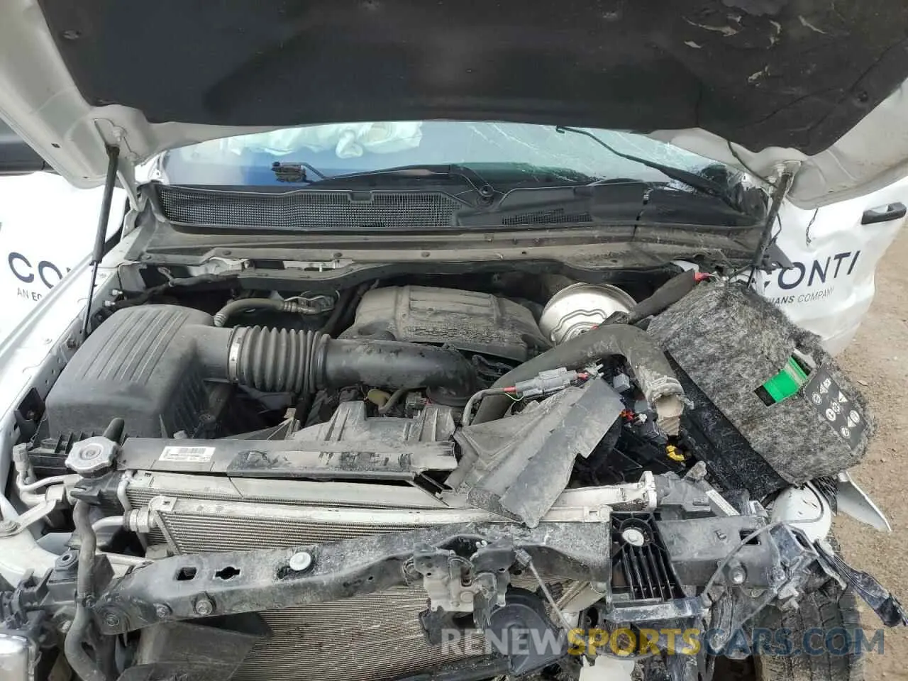 13 Photograph of a damaged car 1C6SRFCT2LN239927 RAM 1500 2020