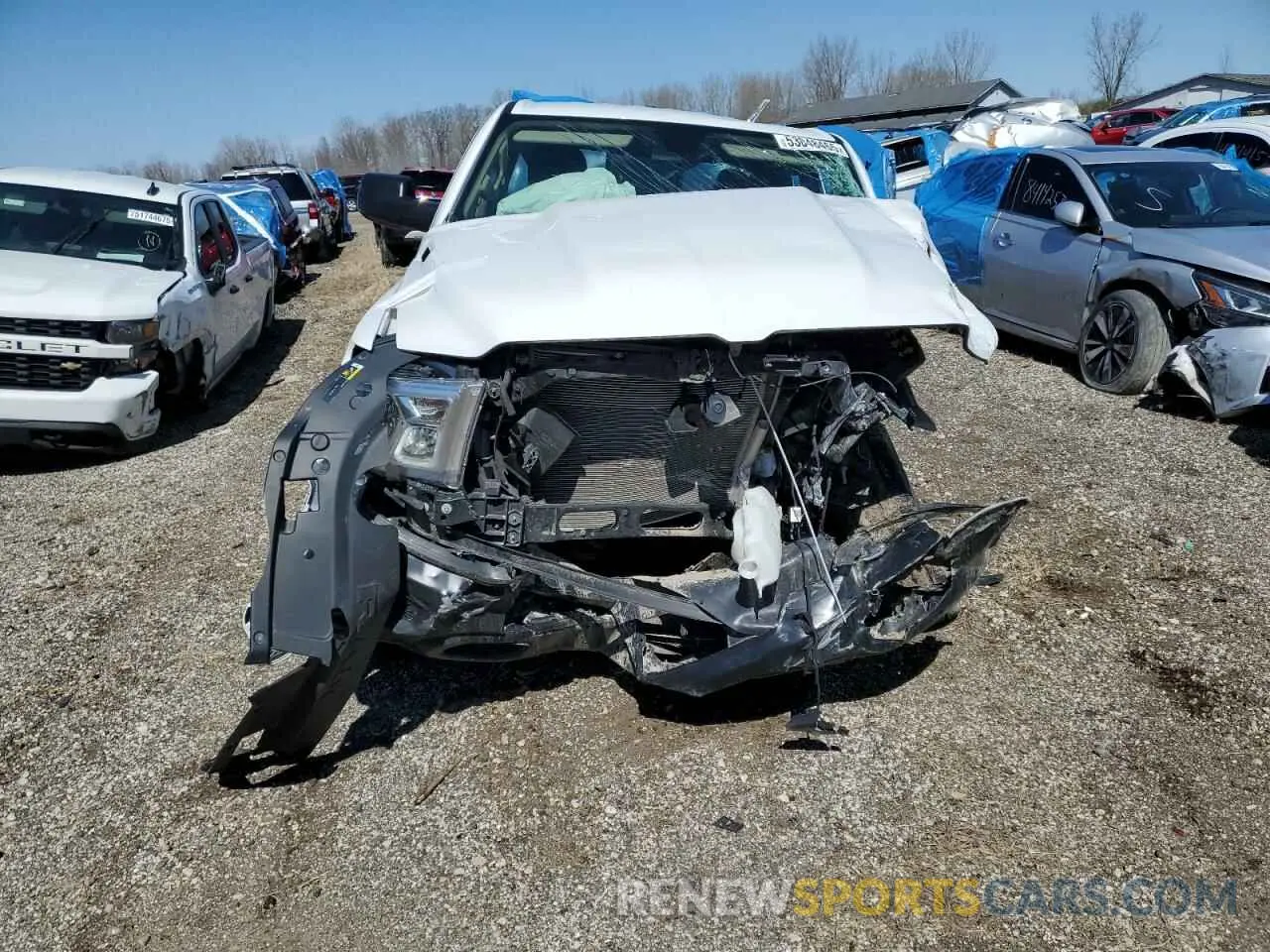 5 Photograph of a damaged car 1C6SRFCT2LN239927 RAM 1500 2020