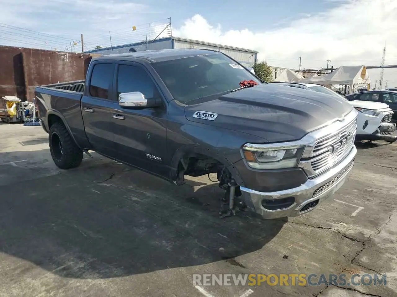 4 Photograph of a damaged car 1C6SRFDT1LN263036 RAM 1500 2020
