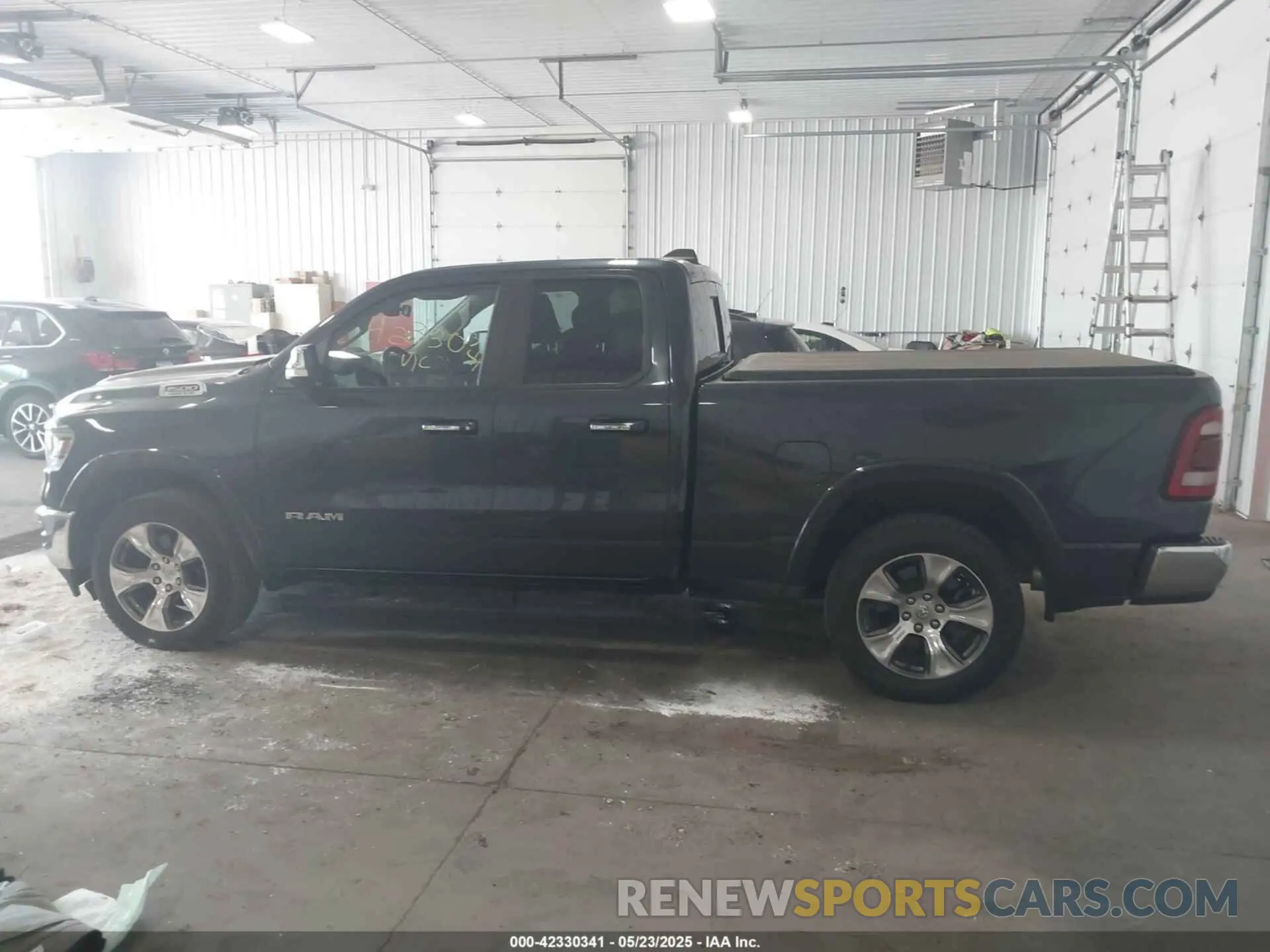 14 Photograph of a damaged car 1C6SRFDT7LN142009 RAM 1500 2020