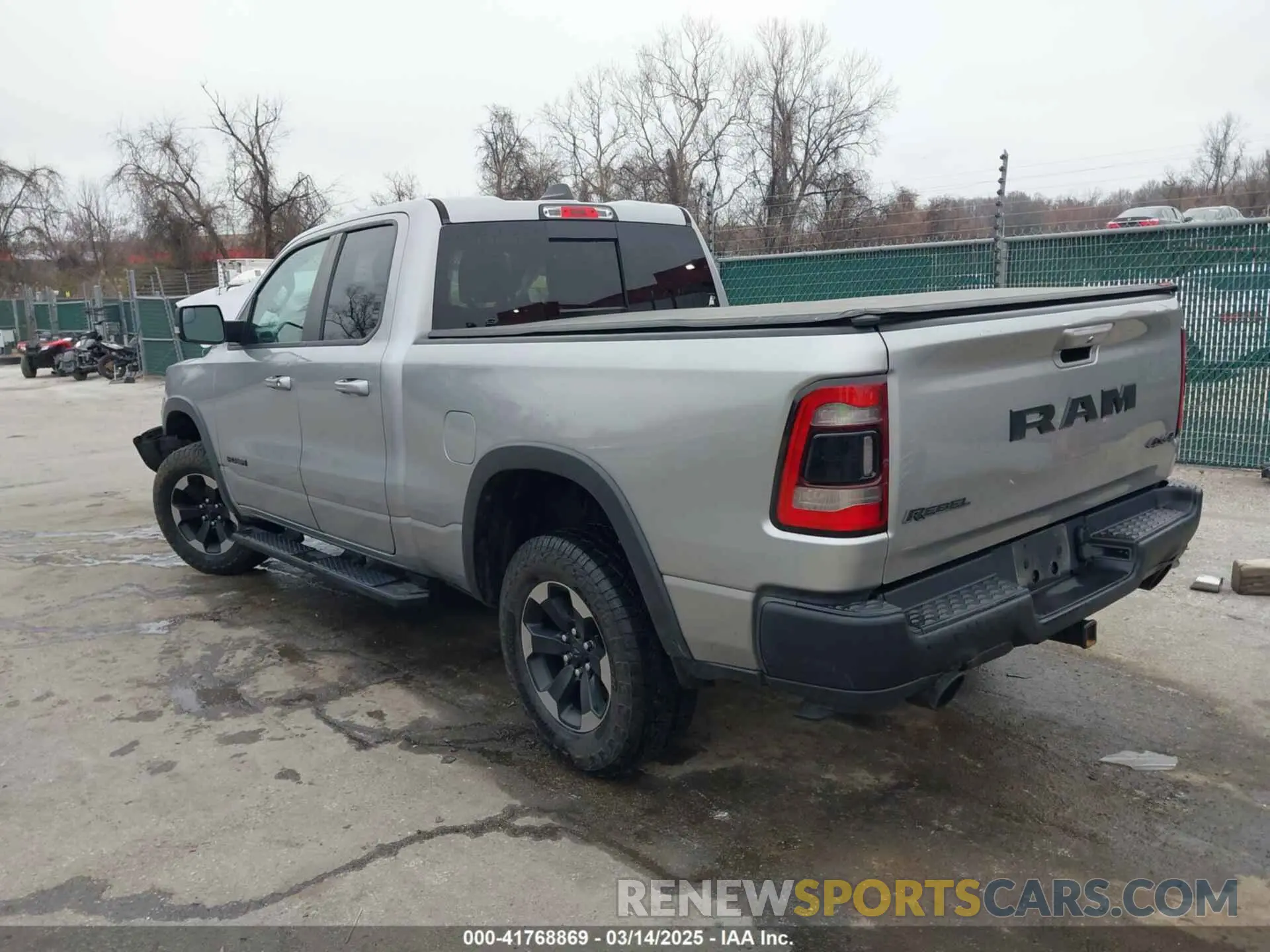 3 Photograph of a damaged car 1C6SRFET1LN114950 RAM 1500 2020
