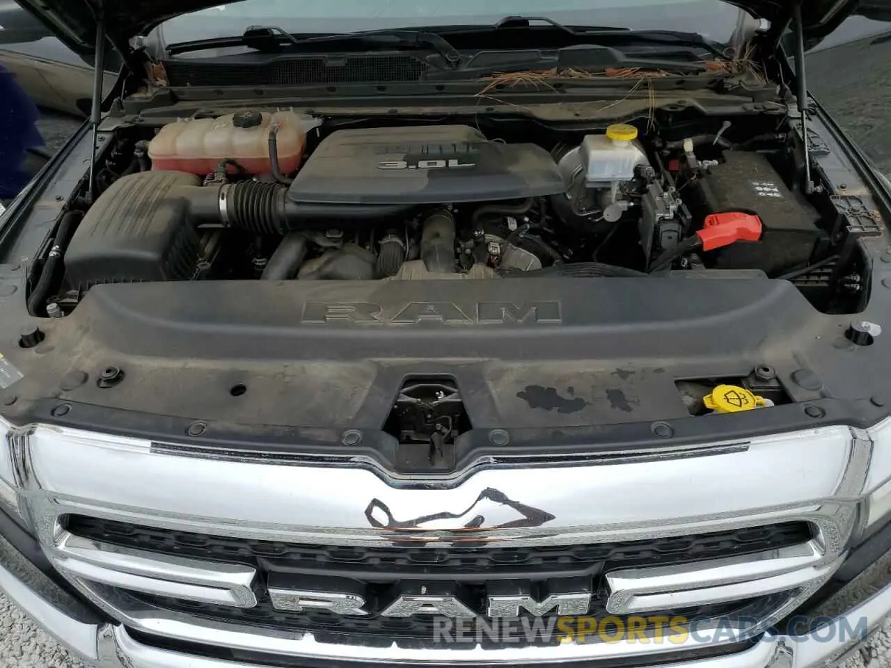 11 Photograph of a damaged car 1C6SRFFM7LN248711 RAM 1500 2020