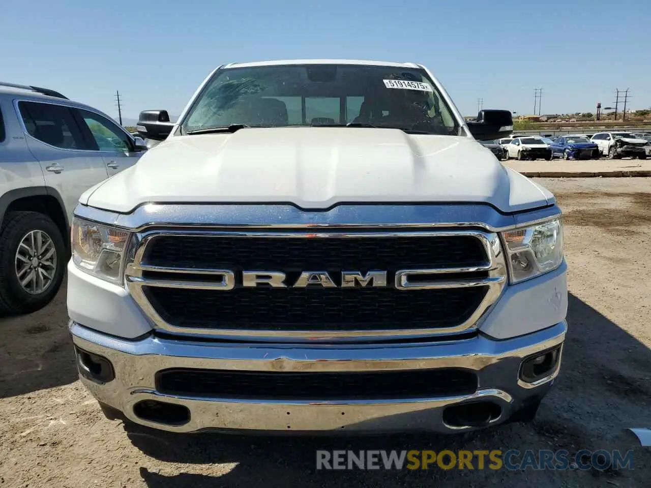 5 Photograph of a damaged car 1C6SRFFMXLN364551 RAM 1500 2020