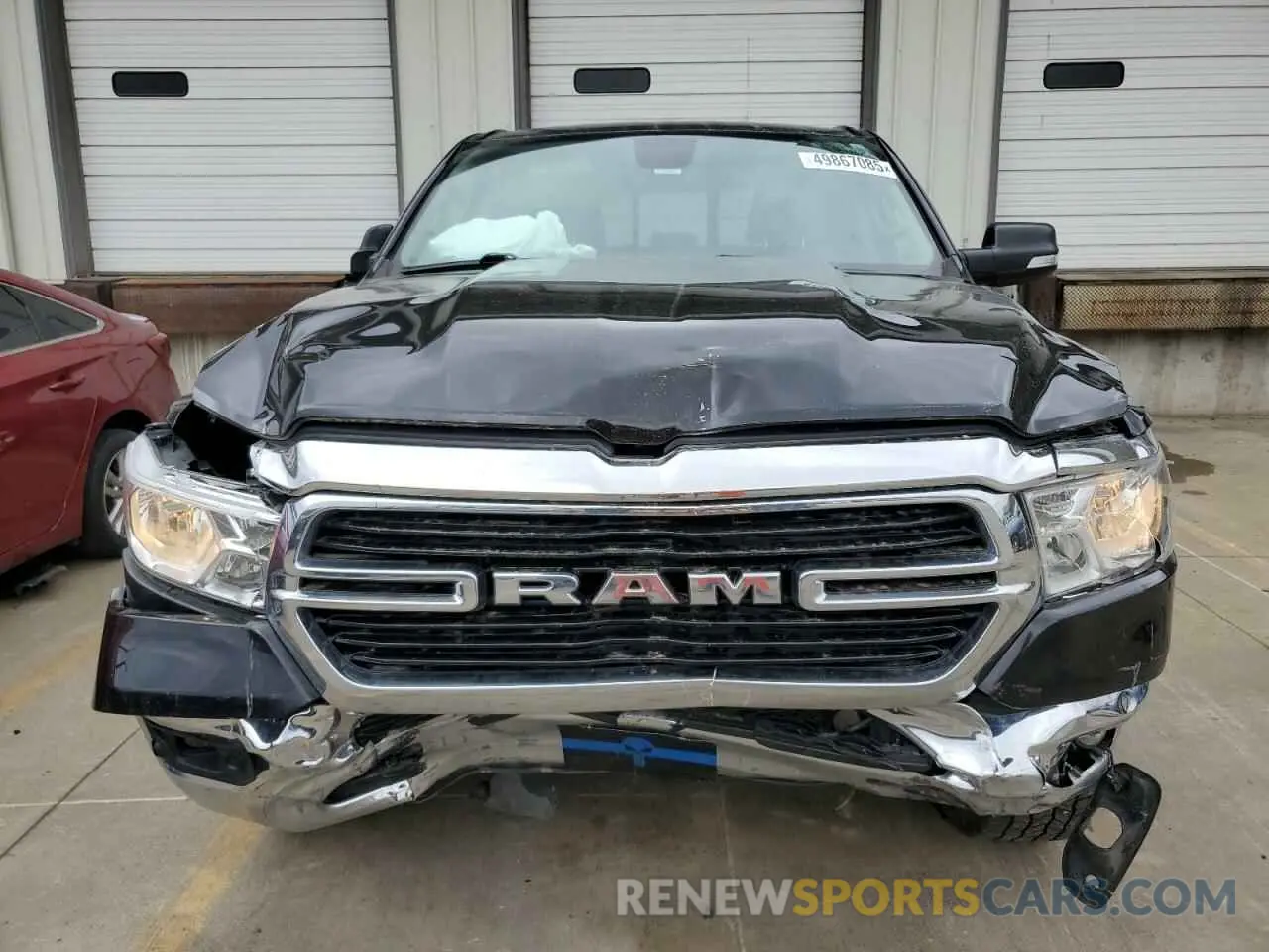 5 Photograph of a damaged car 1C6SRFFT0LN140759 RAM 1500 2020