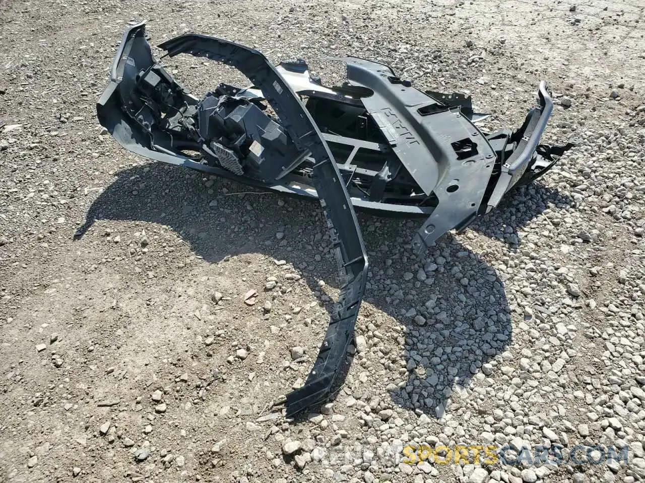 12 Photograph of a damaged car 1C6SRFFT1LN109486 RAM 1500 2020