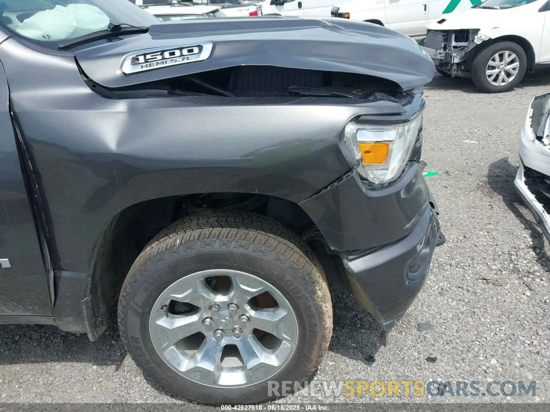 18 Photograph of a damaged car 1C6SRFFT2LN103468 RAM 1500 2020