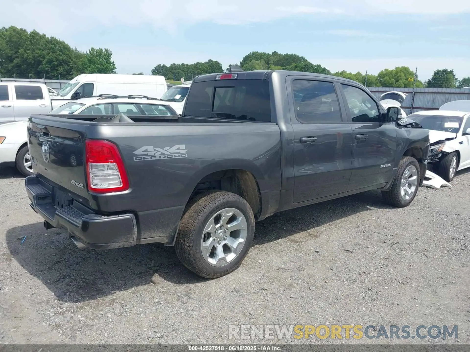 4 Photograph of a damaged car 1C6SRFFT2LN103468 RAM 1500 2020