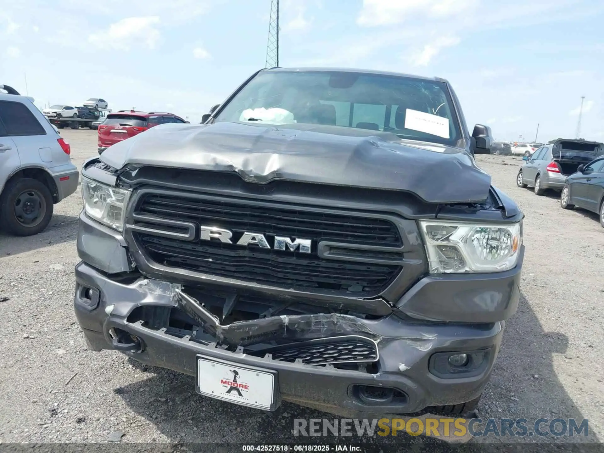 6 Photograph of a damaged car 1C6SRFFT2LN103468 RAM 1500 2020