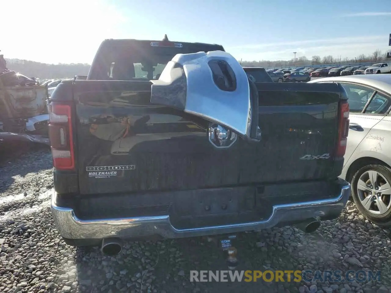 6 Photograph of a damaged car 1C6SRFFT2LN171768 RAM 1500 2020