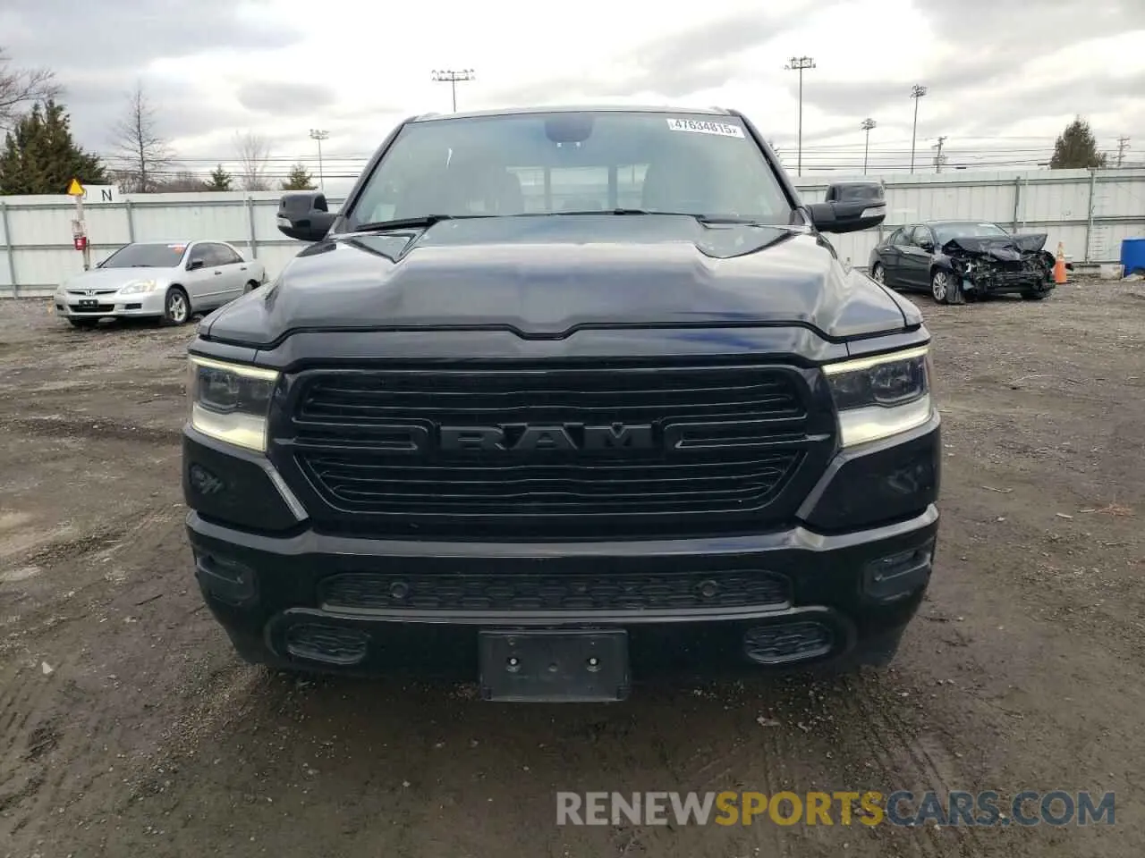 5 Photograph of a damaged car 1C6SRFFT2LN325654 RAM 1500 2020