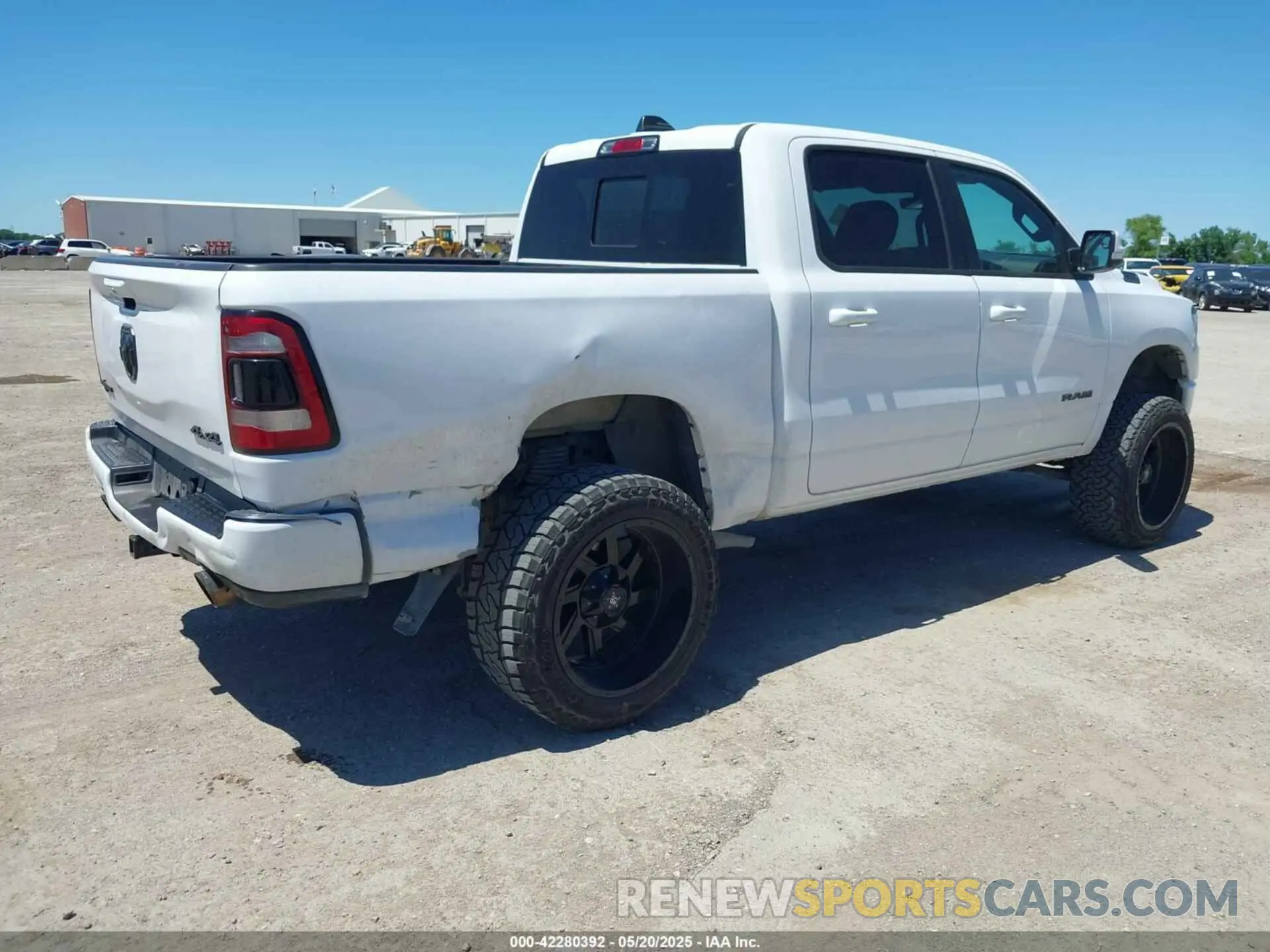 4 Photograph of a damaged car 1C6SRFFT2LN388110 RAM 1500 2020
