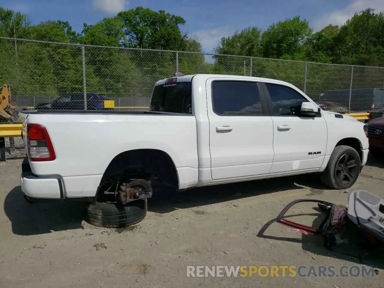 3 Photograph of a damaged car 1C6SRFFT3LN102037 RAM 1500 2020